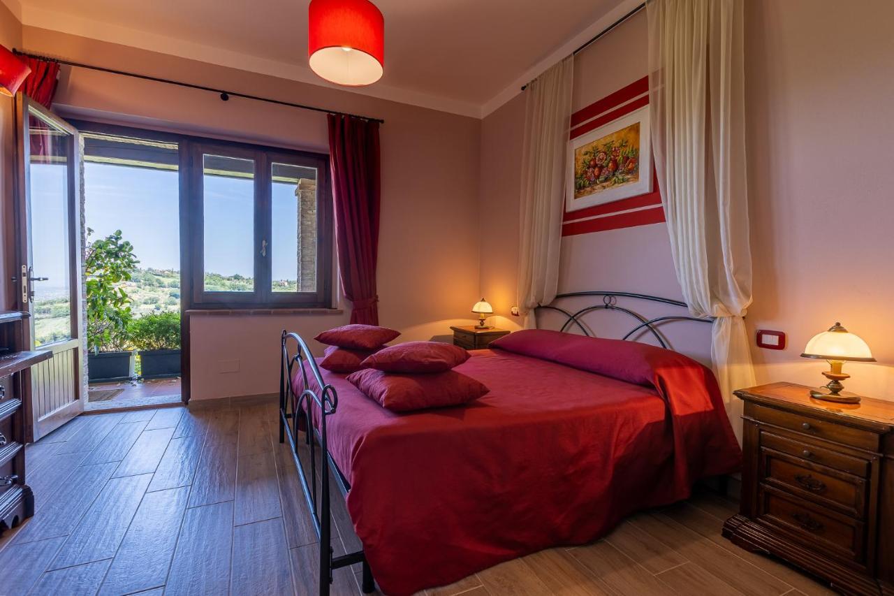 B&B Fonteroncone Di Kryvuta Oksana Montepulciano Stazione Eksteriør billede